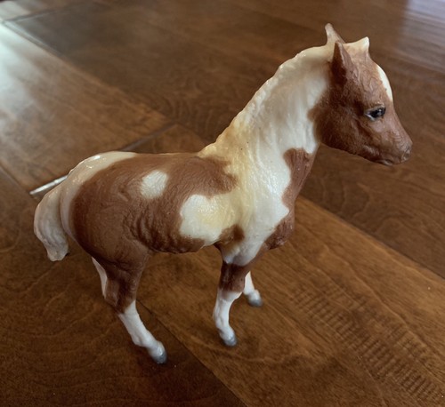 Breyer vintage horse - vintage, piebald