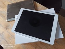 APPLE IPAD -  6ème Génération - 32go  - 2018 - Pour pieces détachées