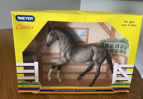 Breyer classics model - model, horse