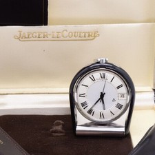 Jaeger Lecoultre Mémovox, réveil de voyage compact en acier