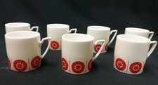  7 TASSES PORCELAINE BLANCHE