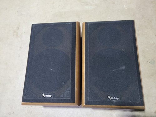 Vintage pair infinity - of,