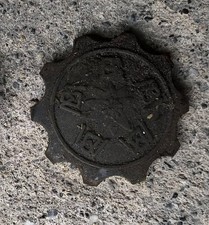 * bouchon essence bakelite