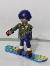 FIGURINE PLAYMOBIL SNOWBOARD