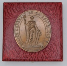 Médaille de table - POLICE générale de la république 12 nivose an IV 1988 boîte