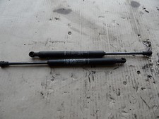 Alfa 147 1,6L 77KW MKB: AR3720 Amortisseur De Capot