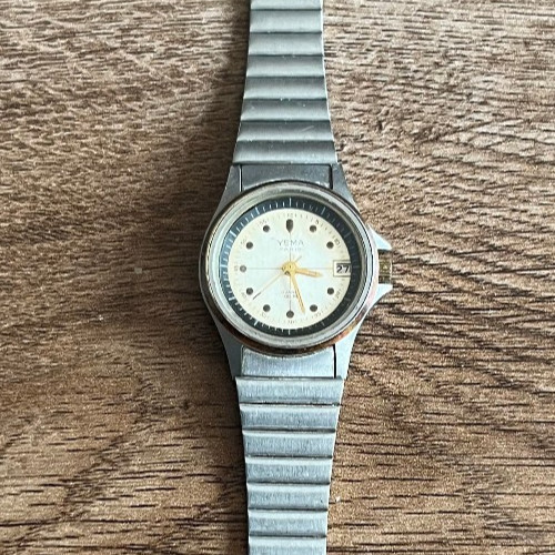 Montre bracelet n2747 - montre,