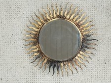 Ancien petit miroir soleil chaty ? Design 60 70 métal doré