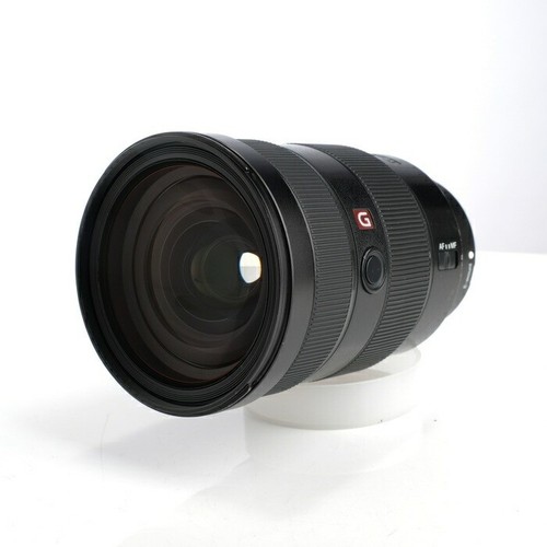 Sony 70mm 8 gm - f2.8,