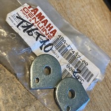 Yamaha 4BA-F7437-000 ( X2 )