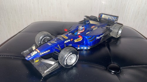 Minichamps prost ap02 1999 - minichamps,