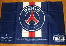 grand Drapeau PSG  )) PARIS