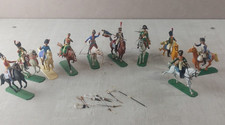 Lot de 10 anciennes figurines