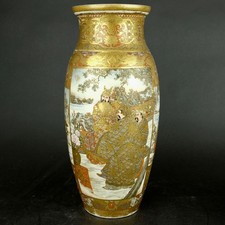 Grand vase satsuma figurines