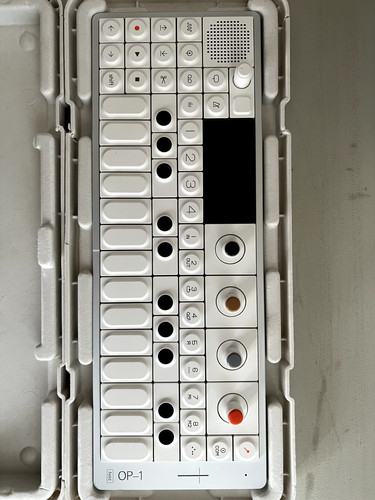 Teenage engineering op1 field - op1,