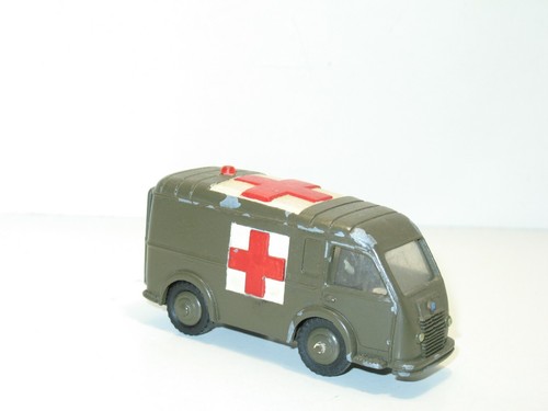 Dinky toys renault carrier - renault,