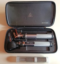 Otoscope Heine + porte abaisse