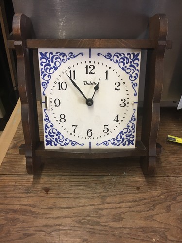 Ancienne horloge mural - ancienne,