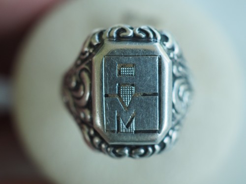 Bague chevaliere ancienne - bague,