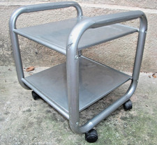 Table chariot avec rangement