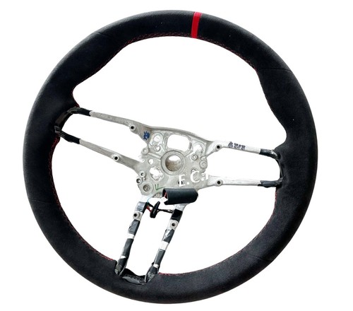 Volant chauffant alcantara - en,