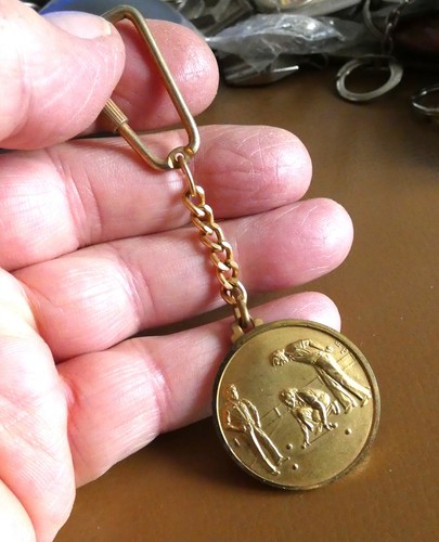 Ancien porte clé médaille
