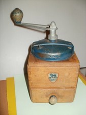 MOULIN A CAFE ANCIEN  -  DE MARQUE  PEUGEOT FRERES.