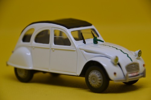 Citroen 2cv 6 perrier - ,