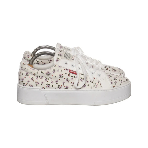 Levi strauss baskets en - co,,