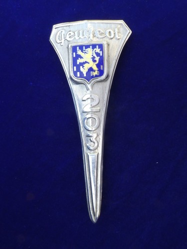 Superbe rare top embleme - top,