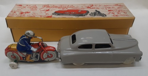 Voiture motard de - voiture, +