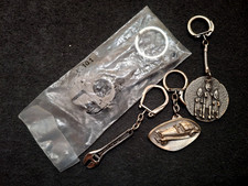 LOT DE 4 , PORTE CLES FACOM, Afrique et autre.