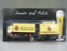 Camion publicitaire avec