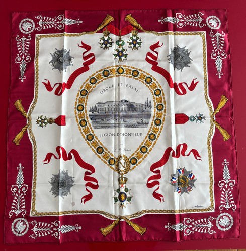 Très joli foulard carré - foulard, de