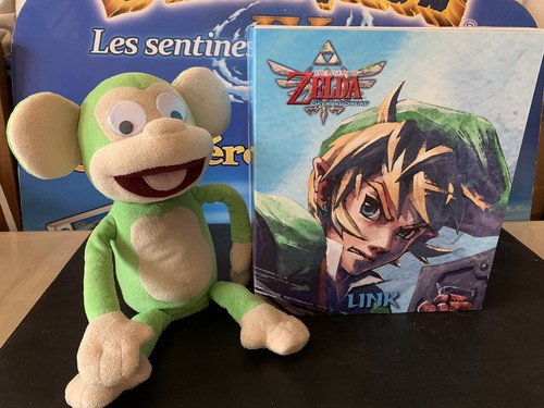 Zelda skyward sword figurine - sword,