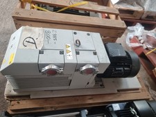 Pompe à vide à vanne