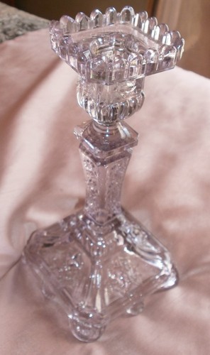 Bougeoir verre moulé - , couleur