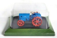 HACHETTE UNIVERSAL HOBBIES TRACTEUR 1:43 -AUSTIN BO28 - 1926 - neuf /boite