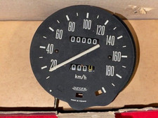COMPTEUR DE VITESSE ET KM