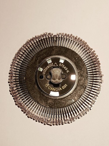 Marguerite machine écrire - marguerite,