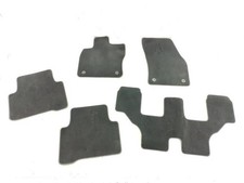 Tapis de sol VOLKSWAGEN TOURAN 3 5TB863011