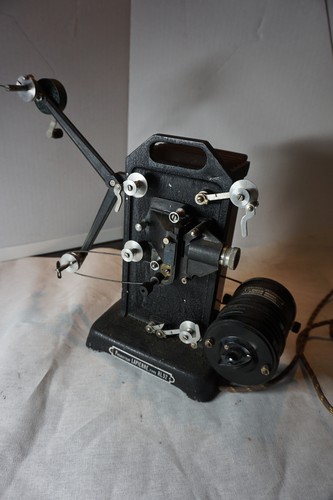 Ancien projecteur cinema - projecteur,