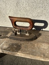 Ancien fer a repasser