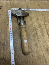 old tool,  OUTIL ANCIEN, Clé