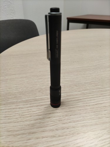 Lampe poche stylo - poche,