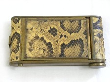 MAGNIFIQUE ANCIEN POUDRIER &