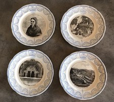ENSEMBLE De 4 ASSIETTES à