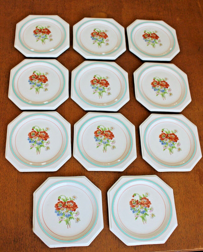 Anciennes petites assiettes - 11,