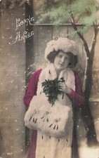 CP BONNE ANNEE FEMME MANCHON