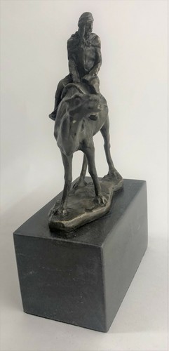 Groupe bronze froid - en, peint